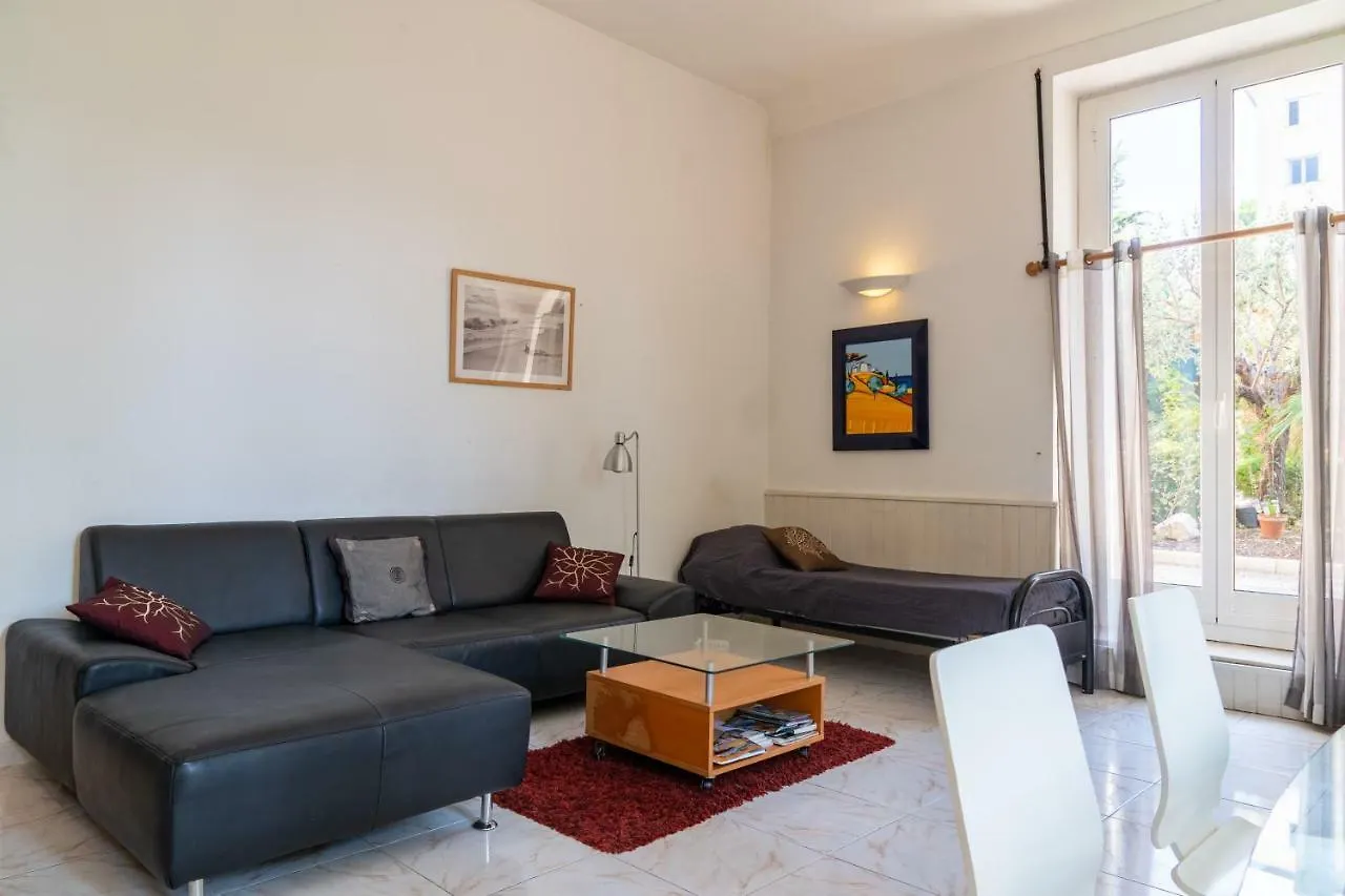 Apartment Villa Anahit Nice